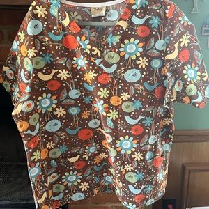 Tafford Women’s Scrub Top